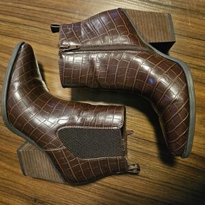 Soul naturalizer ankle boots